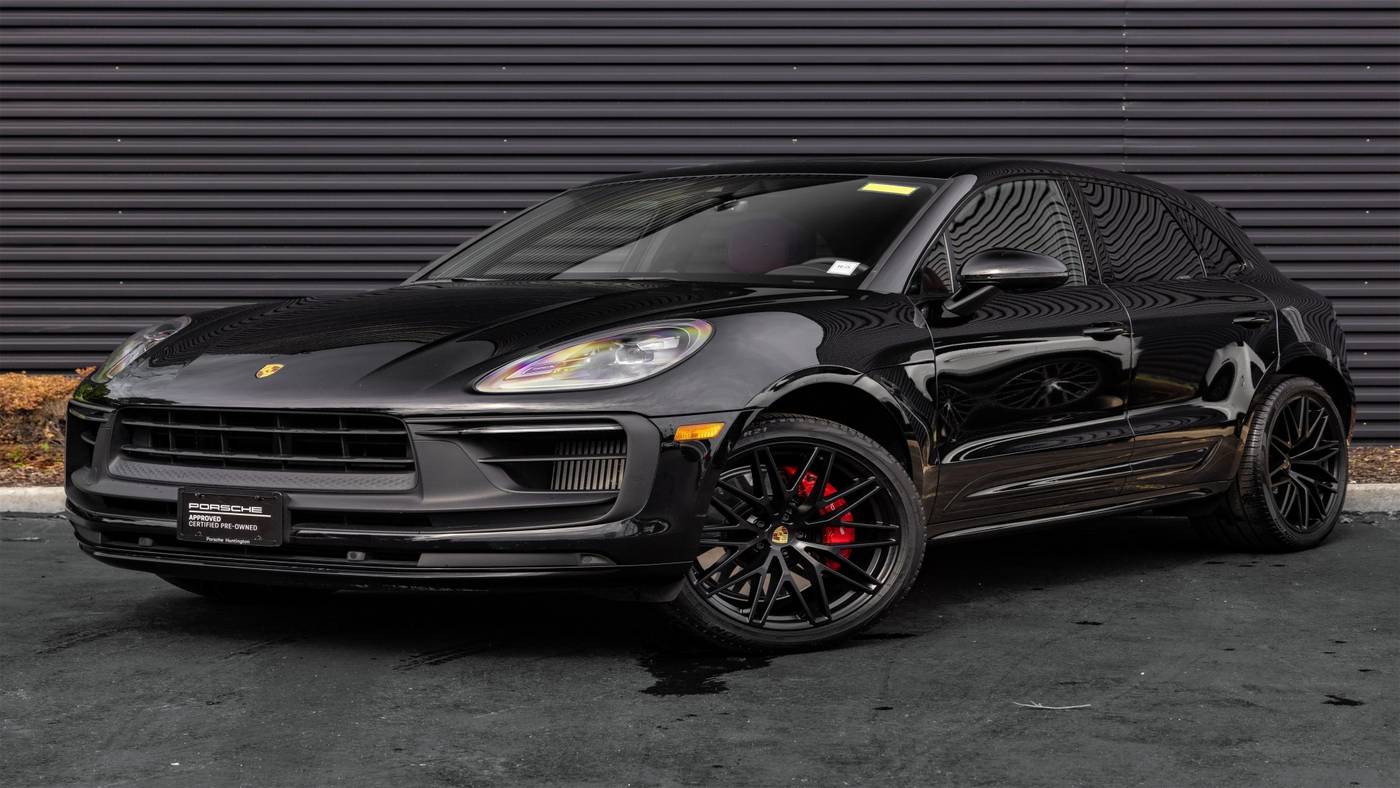 2022 Porsche Macan GTS — SUV — 17,953 mi — Huntington Station, NY
