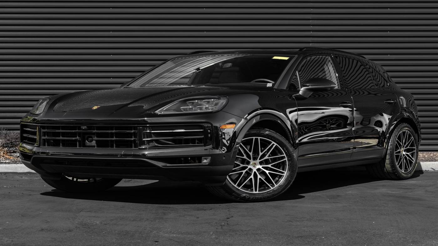2024 Porsche Cayenne S — SUV — 1,038 mi — Huntington Station, NY