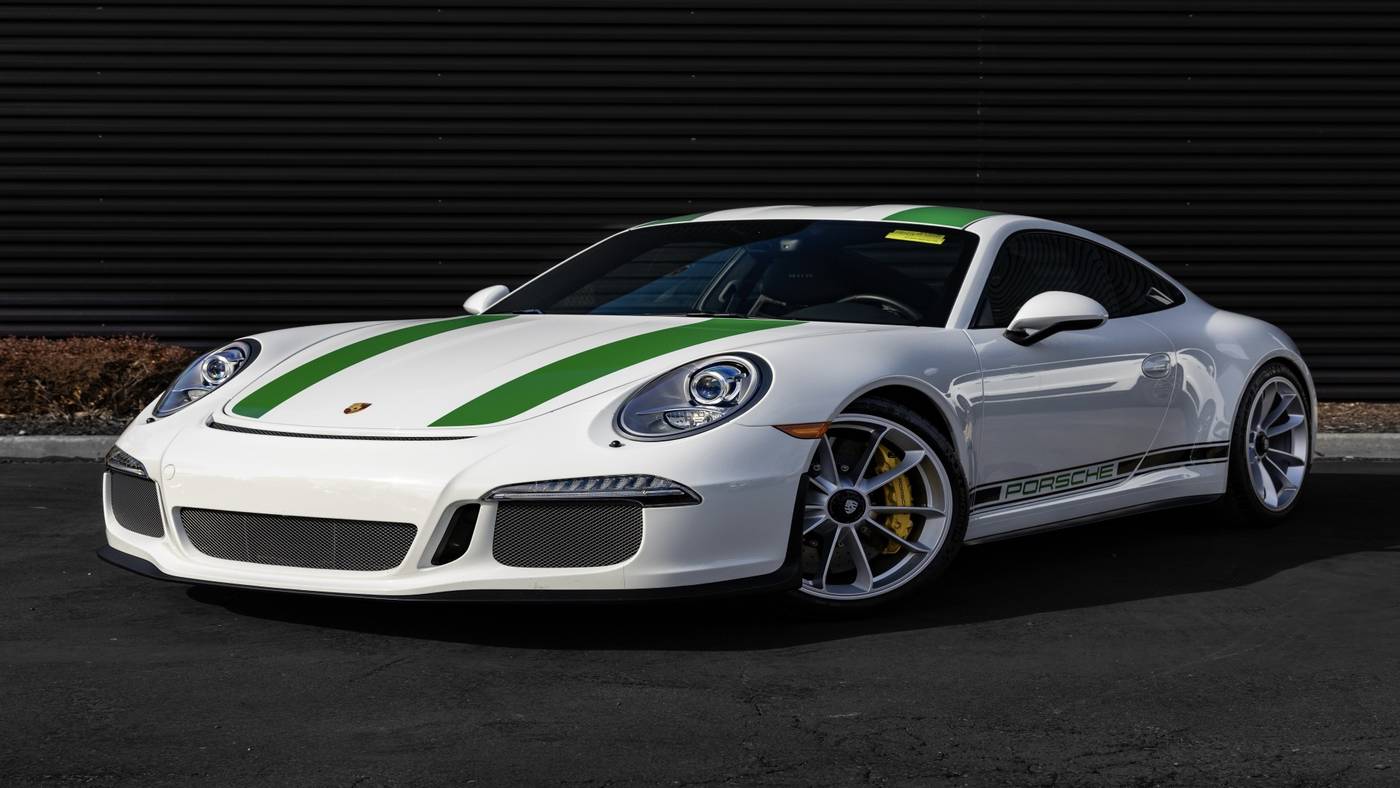 2016 Porsche 911 R — Coupe — 8,163 mi — Huntington Station, NY