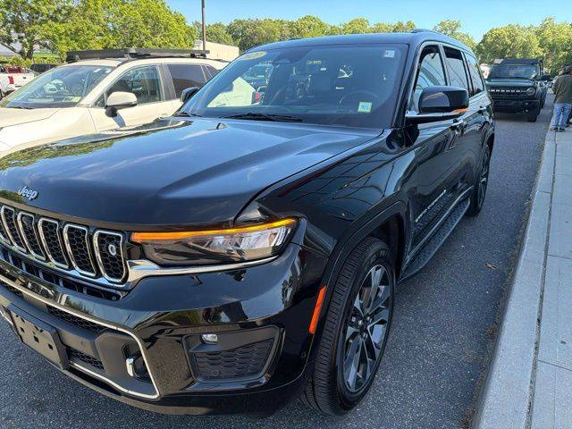2021 Jeep Grand Cherokee Overland