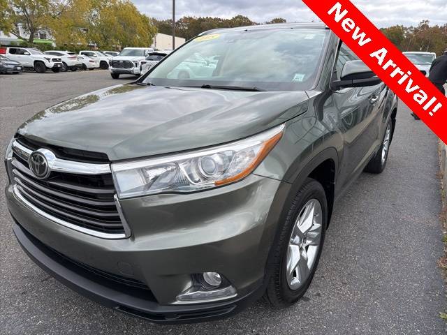 2015 Toyota Highlander Limited Platinum — SUV — 104,949 mi — Riverhead, NY