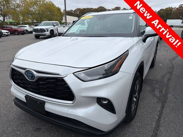 2023 Toyota Highlander Hybrid XLE — SUV — 19,039 mi — Riverhead, NY