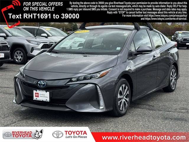 2022 Toyota Prius Prime LE — Hatchback — 24,855 mi — Riverhead, NY