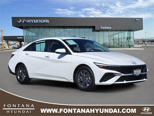 2025 Hyundai Elantra Hybrid Blue — Sedan — 3,126 mi — Fontana, CA