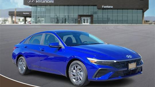 2024 Hyundai Elantra SEL — Sedan — 3,614 mi — Fontana, CA