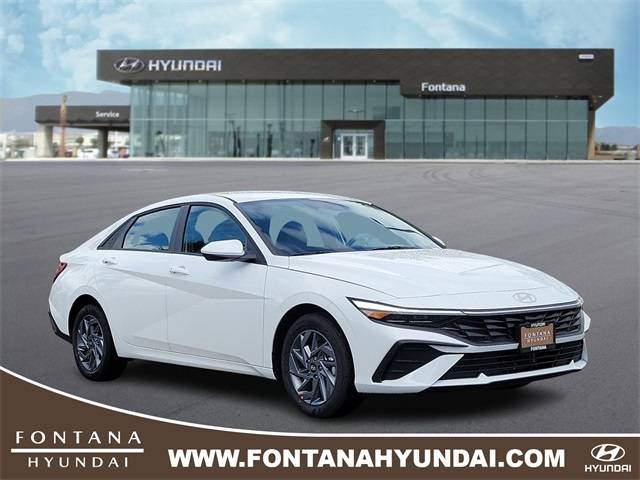 2025 Hyundai Elantra Hybrid Blue — Sedan — 4,732 mi — Fontana, CA