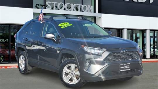 2019 Toyota RAV4 XLE — SUV — 33,739 mi — Stockton, CA