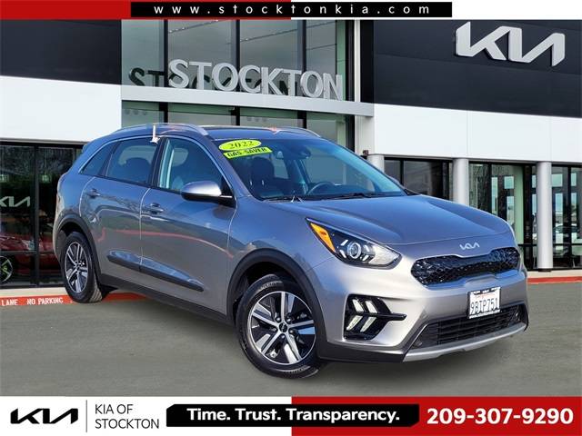 2022 Kia Niro Hybrid LXS — SUV — 13,918 mi — Stockton, CA