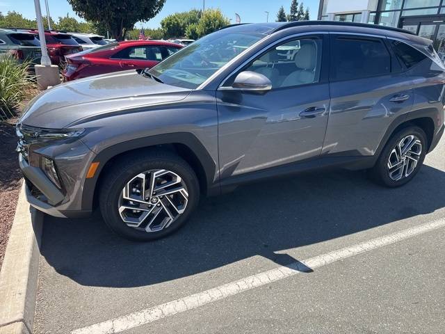 2025 Hyundai Tucson Hybrid Limited — SUV — 6,008 mi — Stockton, CA