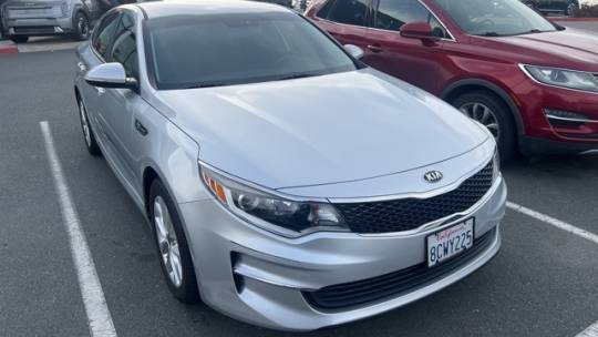 2017 Kia Optima LX — Sedan — 140,103 mi — Stockton, CA