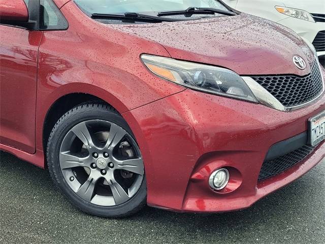 Thumbnail 3