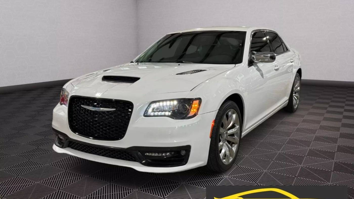 2019 Chrysler 300 Touring — Sedan — 62,473 mi — Houston, TX