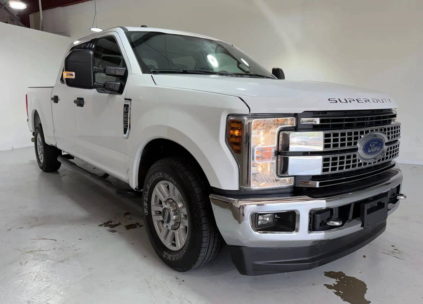 2017 Ford Super Duty F-250 XLT — Pickup Truck — 81,949 mi — Houston, TX
