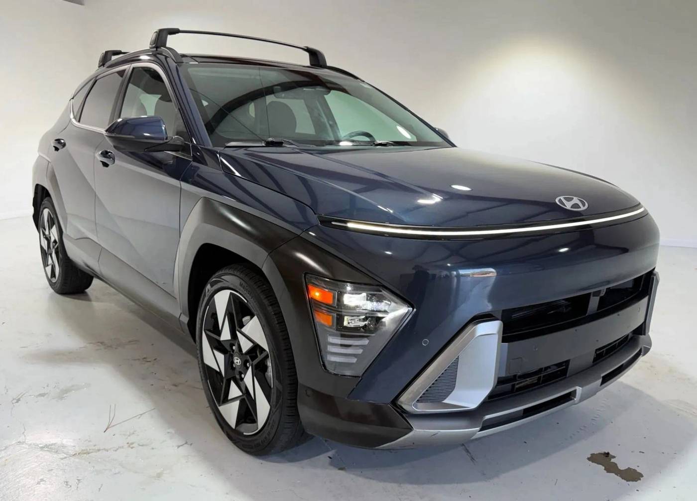 2024 Hyundai Kona Limited — SUV — 18,560 mi — Houston, TX