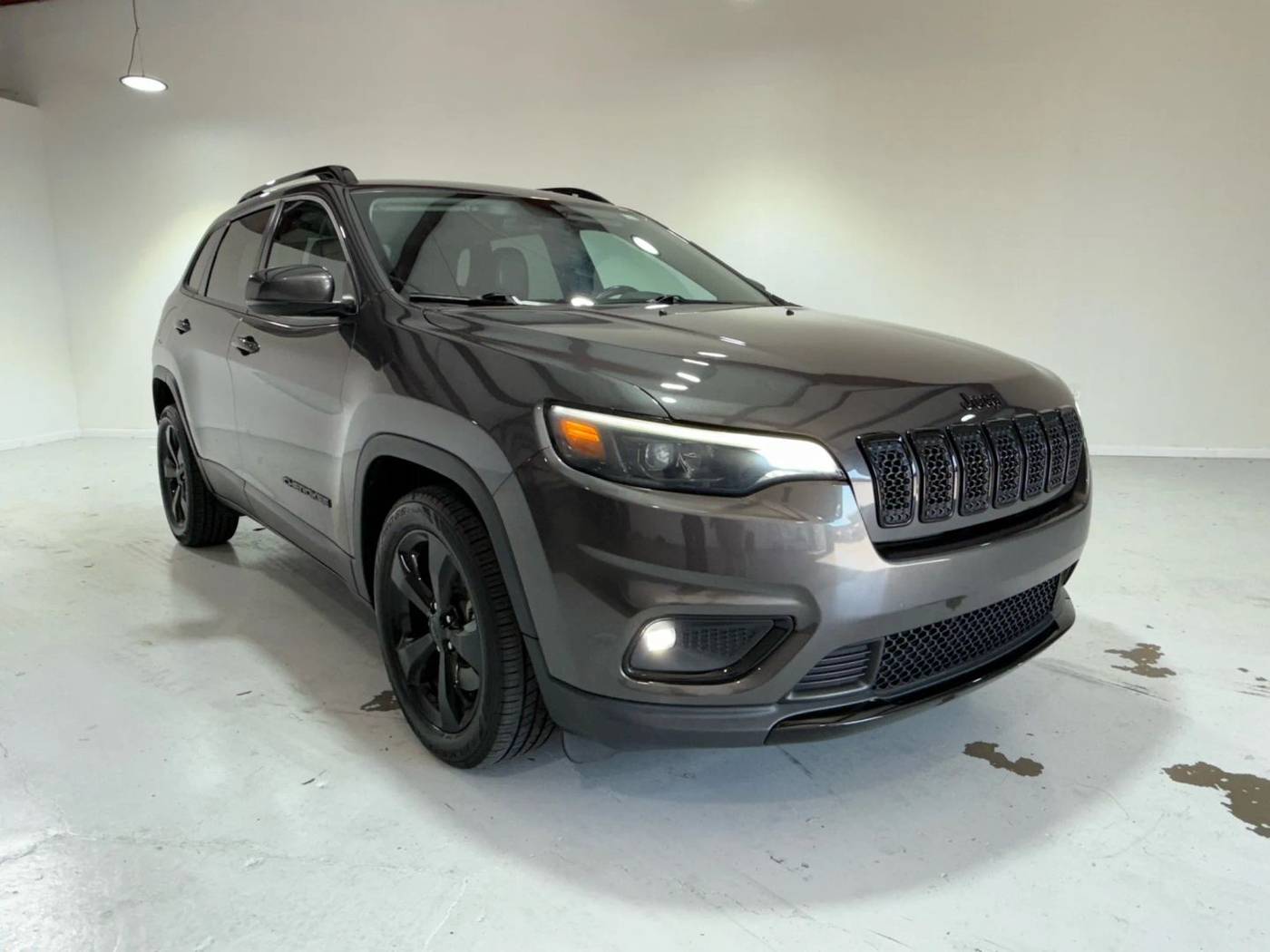 2019 Jeep Cherokee Altitude — SUV — 68,611 mi — Houston, TX