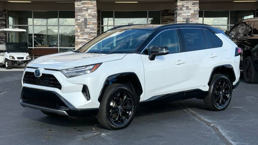2024 Toyota RAV4 Hybrid XSE — SUV — 8,041 mi — Washington, NC