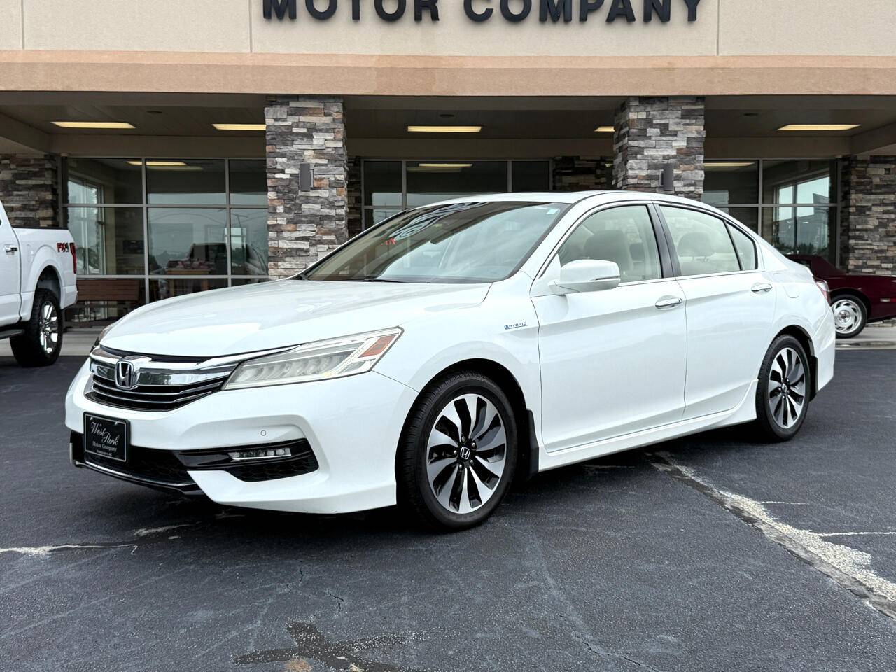 2017 Honda Accord Hybrid Touring — Sedan — 118,399 mi — Washington, NC