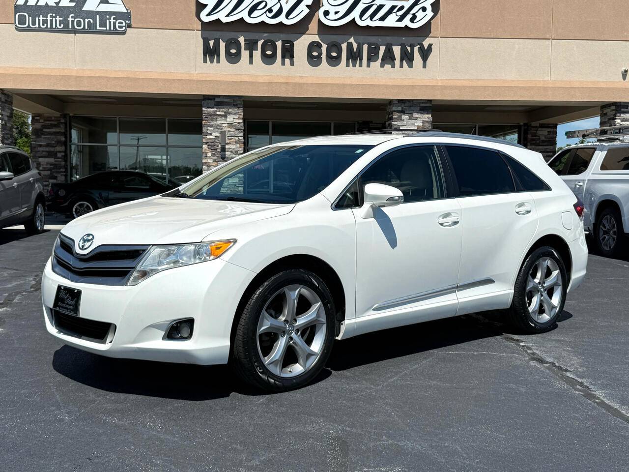 2014 Toyota Venza LE V6 — SUV — 110,772 mi — Washington, NC