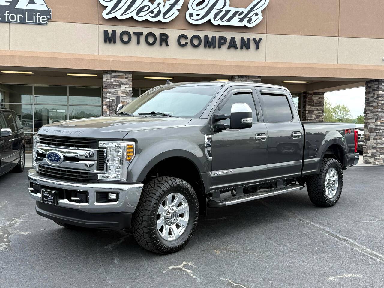 2019 Ford Super Duty F-250 XLT — Pickup Truck — 79,801 mi — Washington, NC
