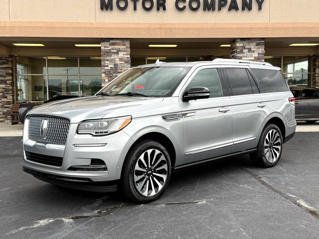 2022 Lincoln Navigator Reserve — SUV — 37,461 mi — Washington, NC