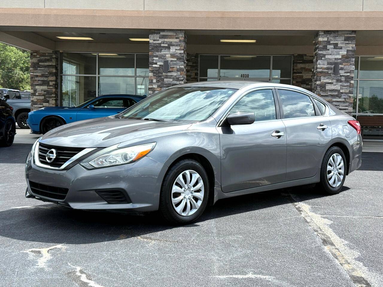 2017 Nissan Altima 2.5 S — Sedan — 94,883 mi — Washington, NC