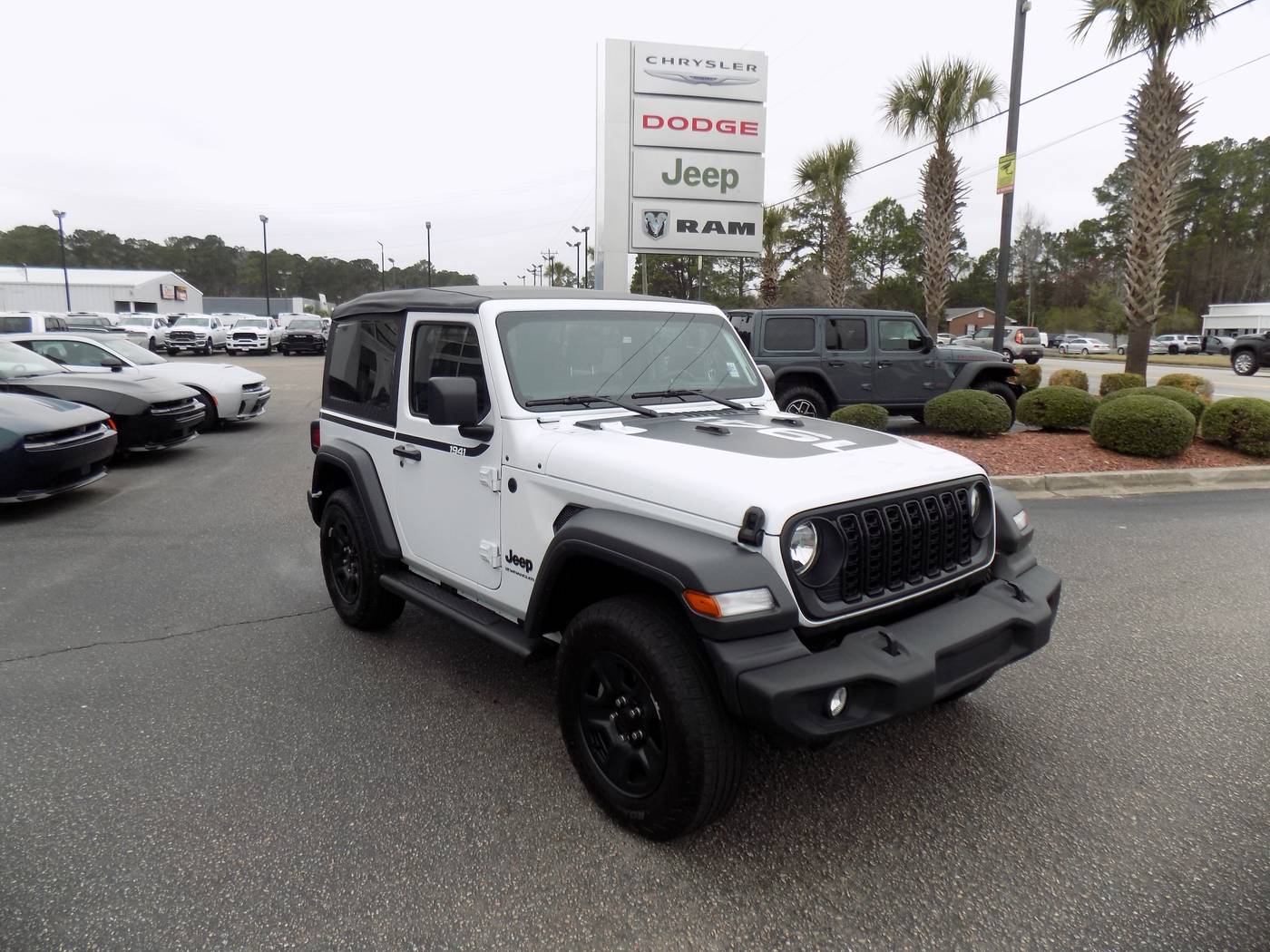 2025 Jeep Wrangler Sport