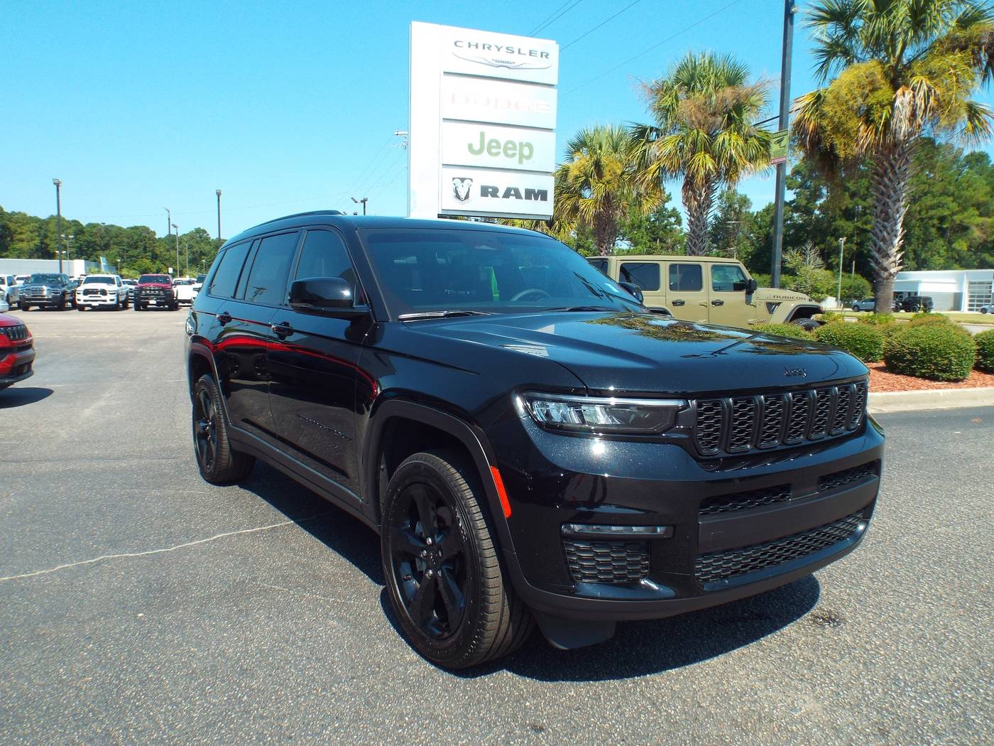 2025 Jeep Grand Cherokee Limited — SUV — 8,766 mi — Conway, SC
