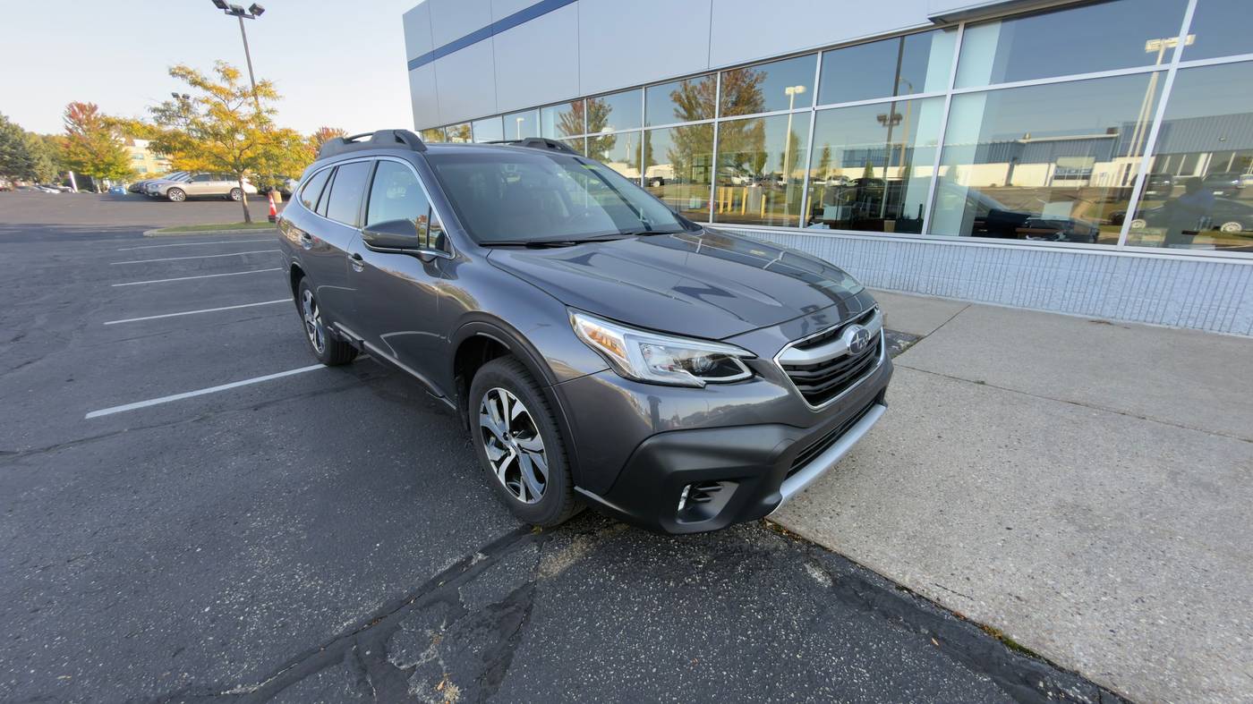 2022 Subaru Outback 2.5i Limited — SUV — 83,088 mi — Madison, WI