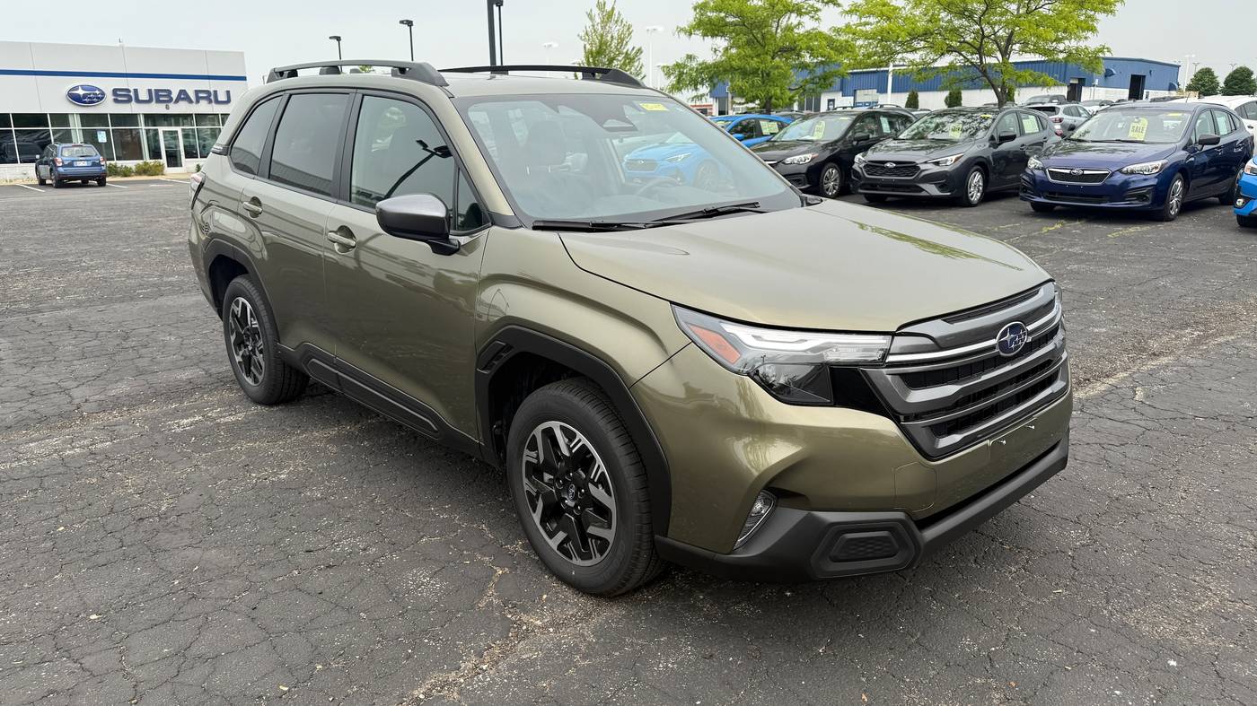 2025 Subaru Forester Premium — SUV — 4,884 mi — Madison, WI