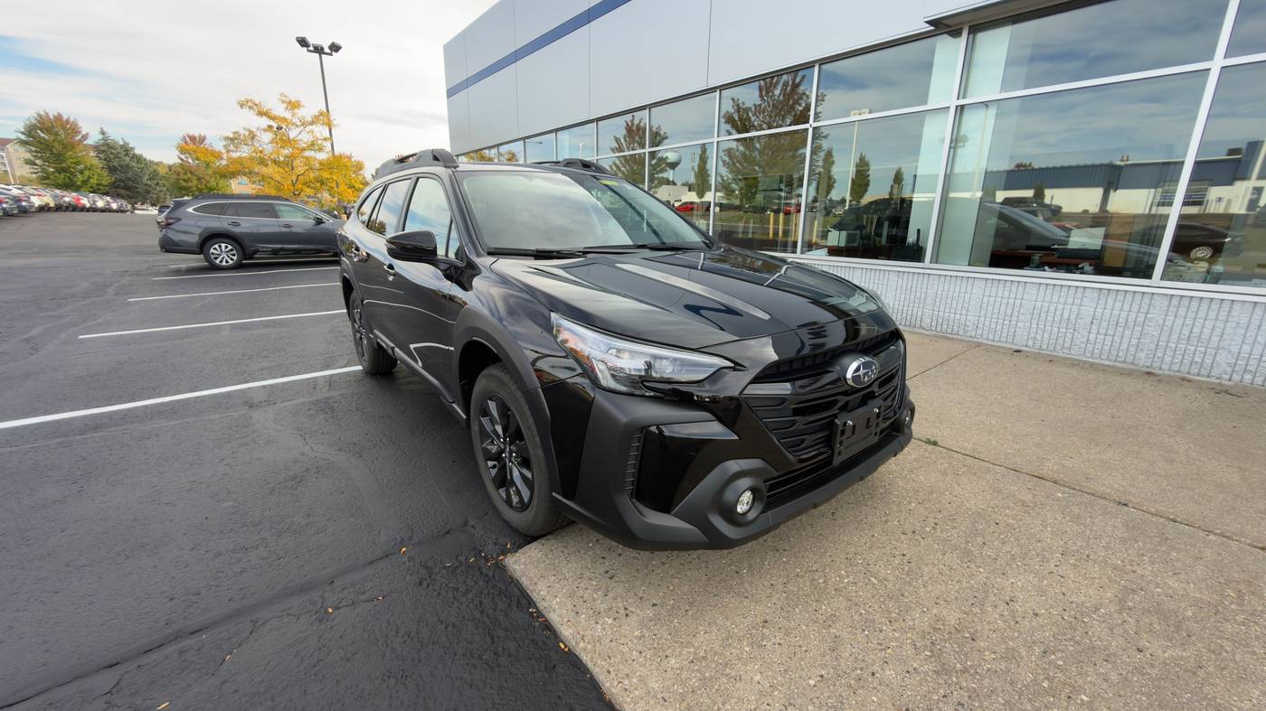 2025 Subaru Outback Onyx Edition — SUV — 2,531 mi — Madison, WI