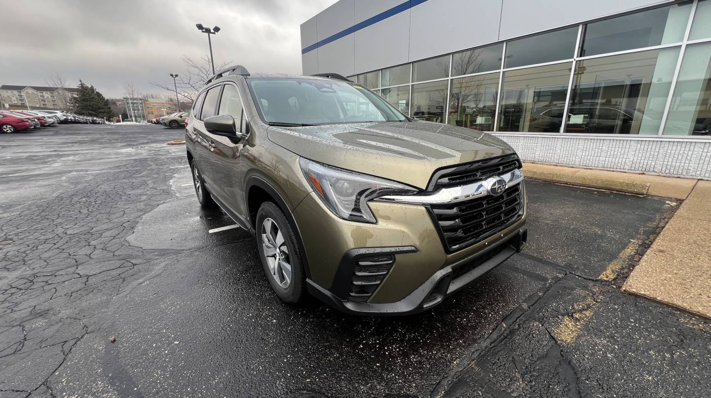 2024 Subaru Ascent Premium — SUV — 3,197 mi — Madison, WI