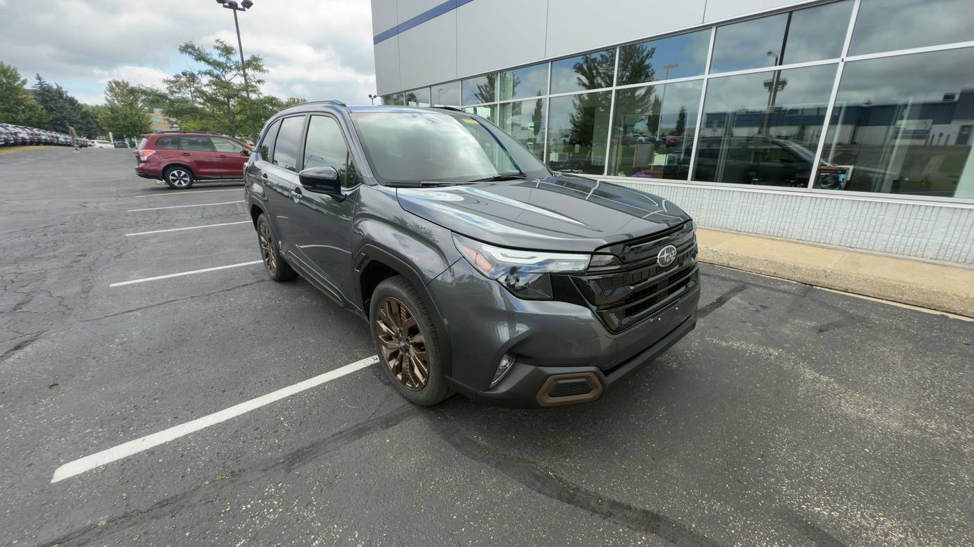 2025 Subaru Forester Sport — SUV — 2,746 mi — Madison, WI