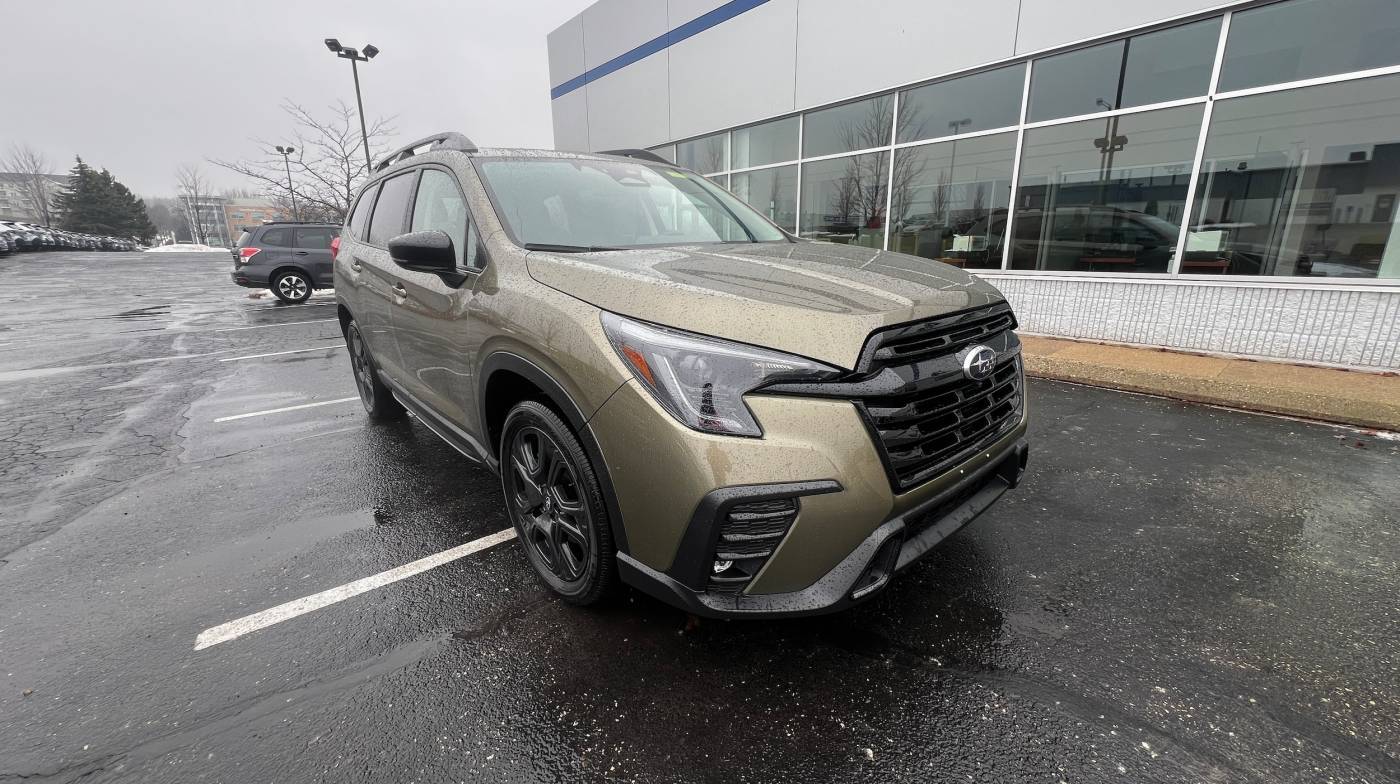 2024 Subaru Ascent Onyx Edition Limited — SUV — 7,135 mi — Madison, WI