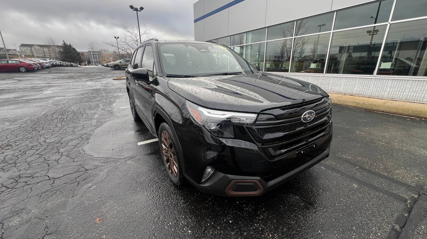 2025 Subaru Forester Sport — SUV — 3,030 mi — Madison, WI