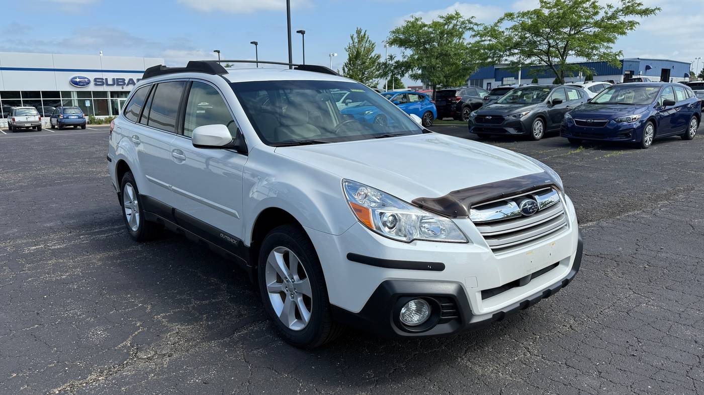 2013 Subaru Outback 2.5i Premium — SUV — 114,413 mi — Madison, WI