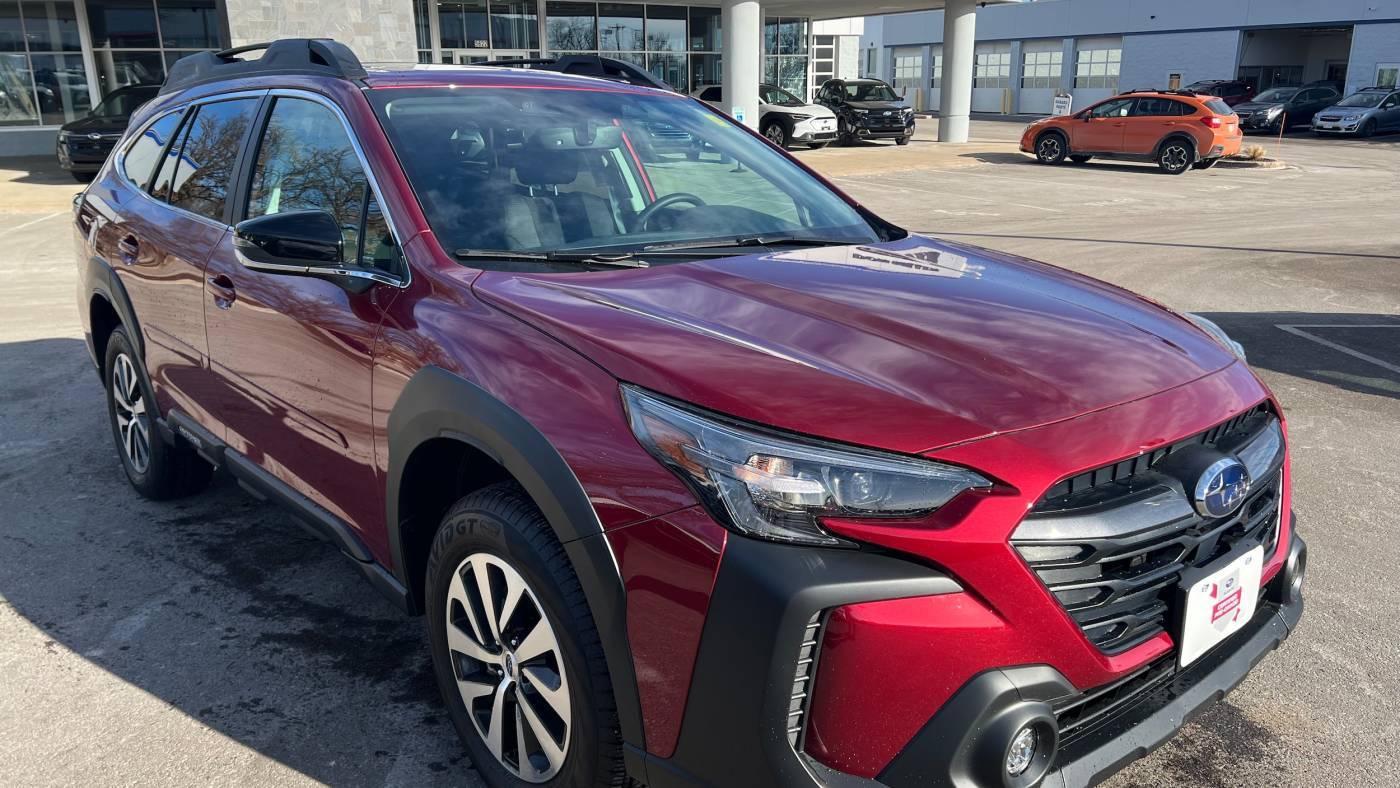 2025 Subaru Outback Premium — SUV — 1,012 mi — Madison, WI