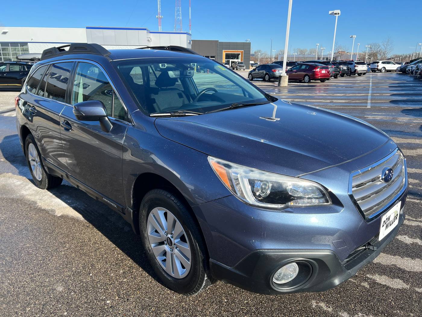 2017 Subaru Outback 2.5i Premium — SUV — 77,424 mi — Madison, WI