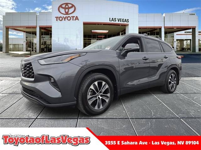 2025 Toyota Highlander XLE — SUV — 606 mi — Las Vegas, NV