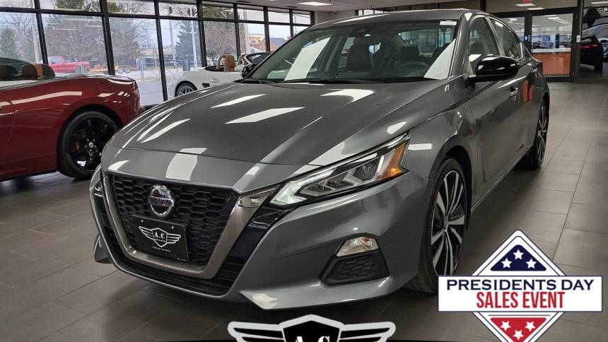 2022 Nissan Altima SR — Sedan — 32,301 mi — Arlington Heights, IL