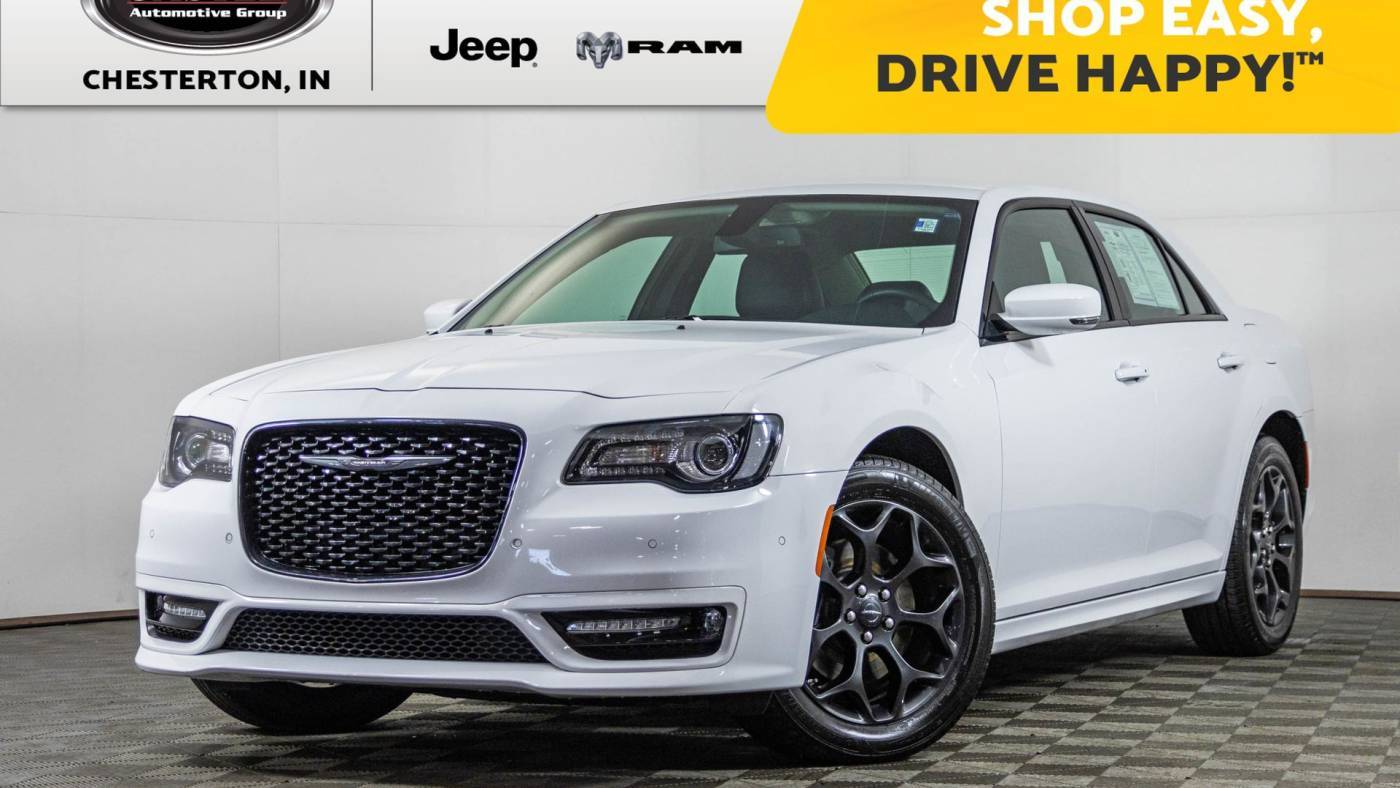 2022 Chrysler 300 Touring L — Sedan — 23,581 mi — Chesterton, IN
