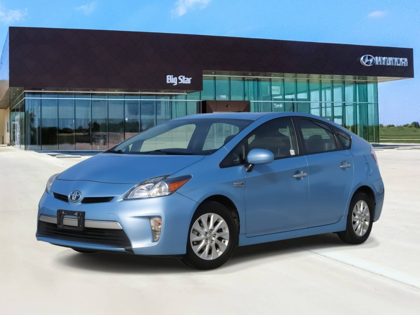 2012 Toyota Prius Advanced — Hatchback — 117,770 mi — Friendswood, TX