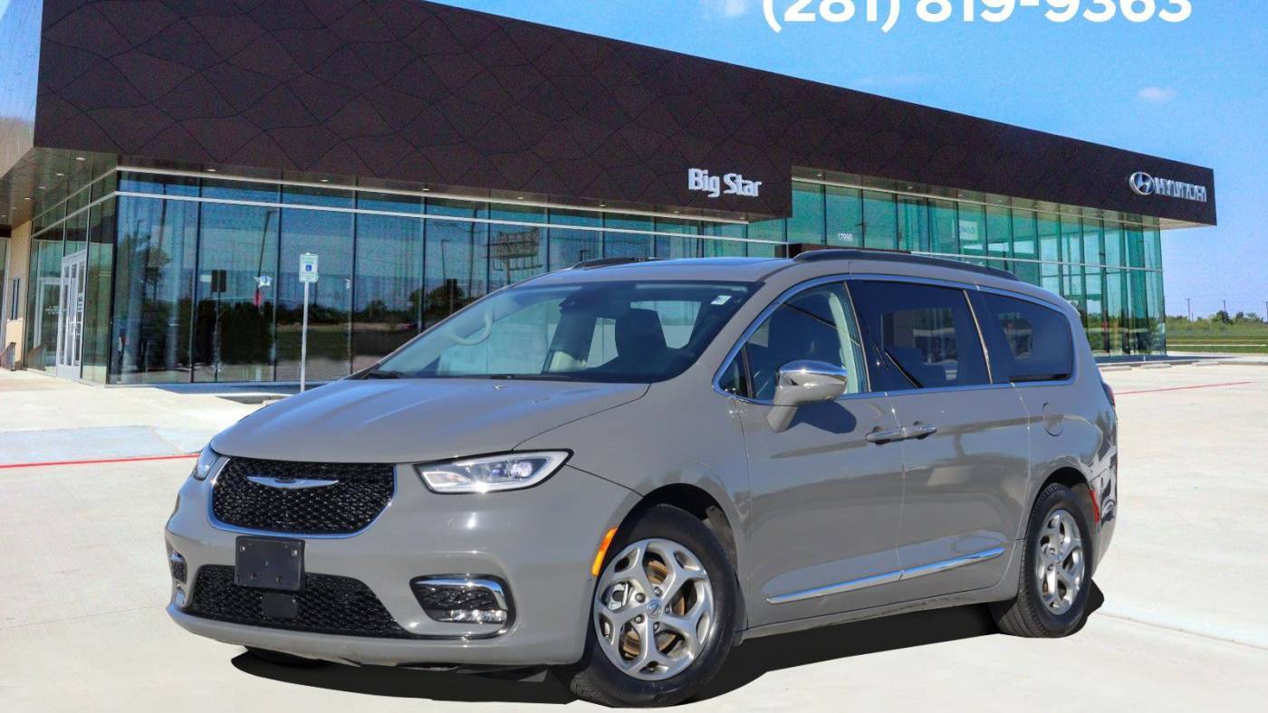 2022 Chrysler Pacifica Limited — Minivan — 61,791 mi — Friendswood, TX