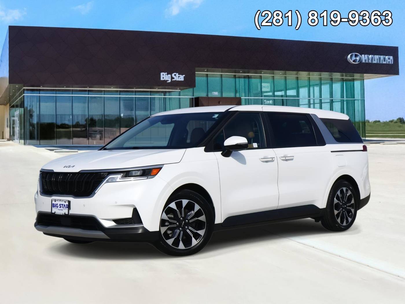 2024 Kia Carnival EX — Minivan — 16,055 mi — Friendswood, TX