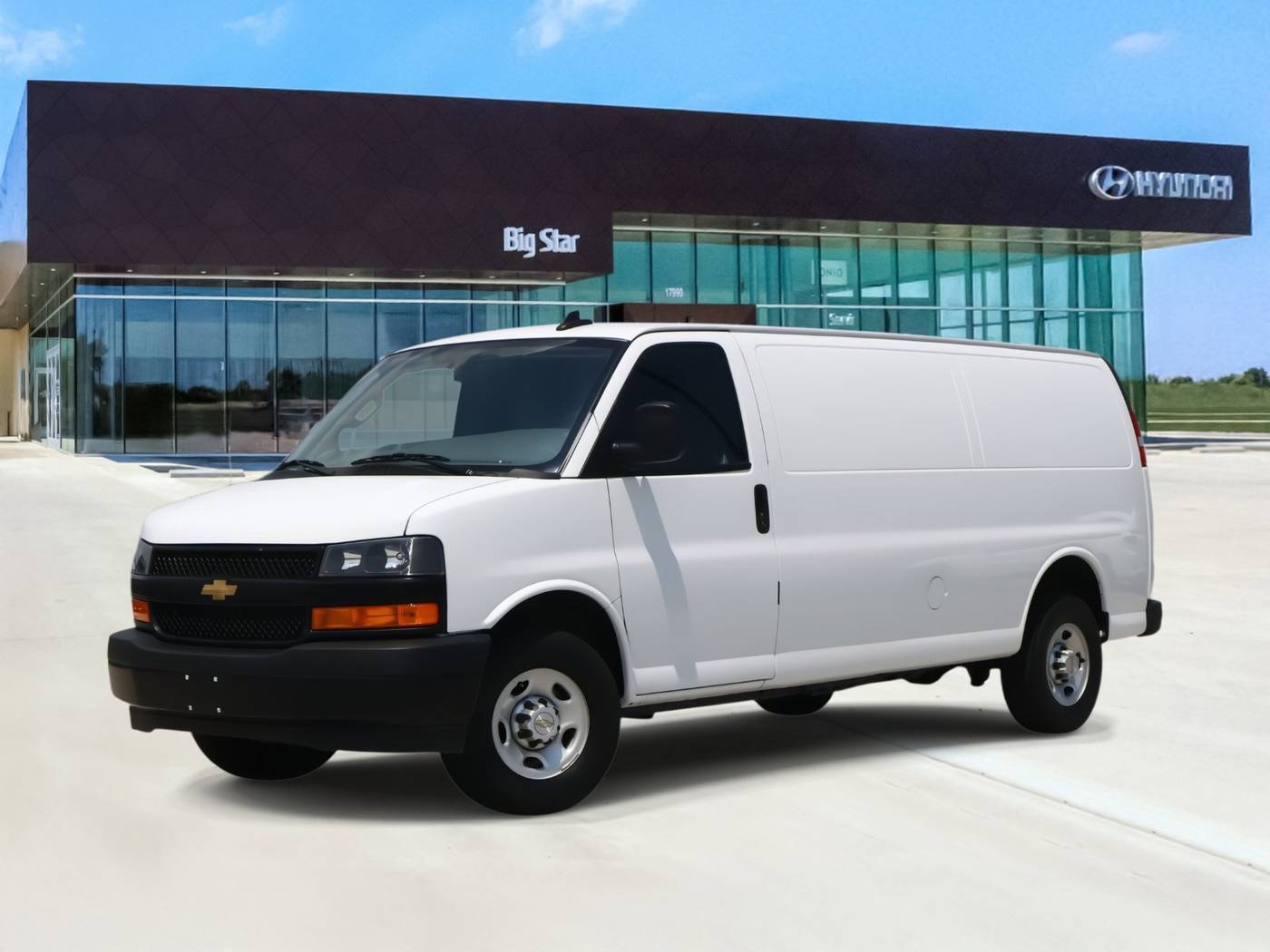 2024 Chevrolet Express Cargo Van Base — Cargo Van — 15,700 mi — Friendswood, TX