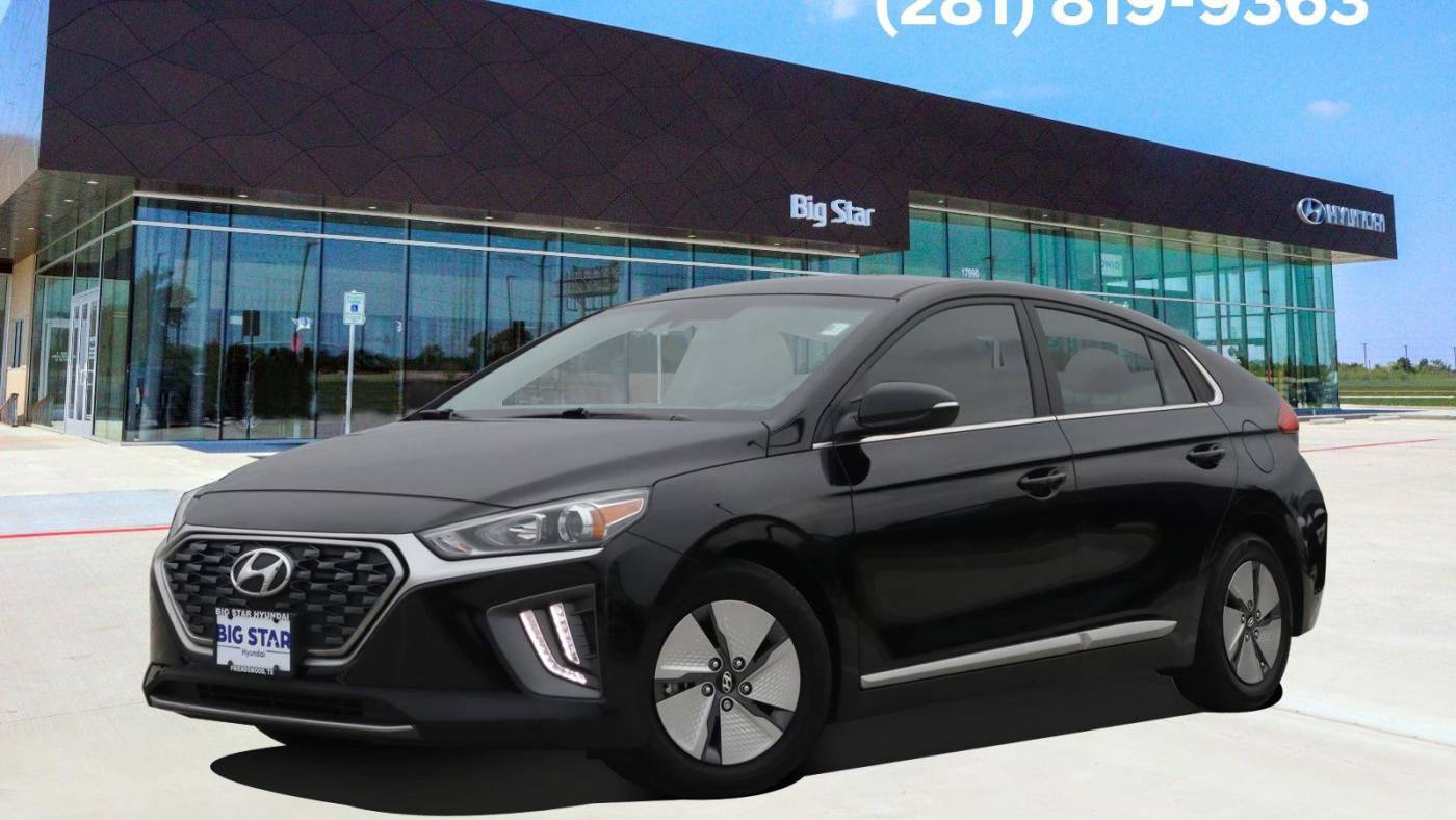 2022 Hyundai Ioniq Hybrid SE — Hatchback — 19,168 mi — Friendswood, TX