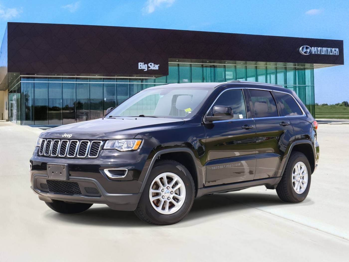 2019 Jeep Grand Cherokee Laredo E — SUV — 60,385 mi — Friendswood, TX