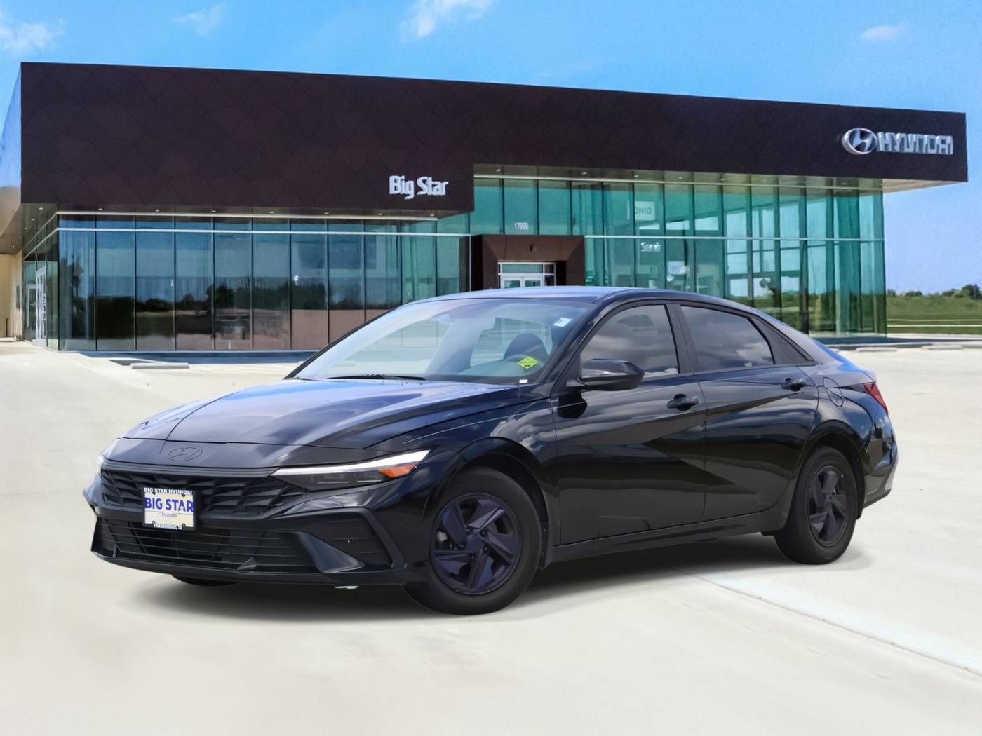 2024 Hyundai Elantra SE — Sedan — 18,924 mi — Friendswood, TX