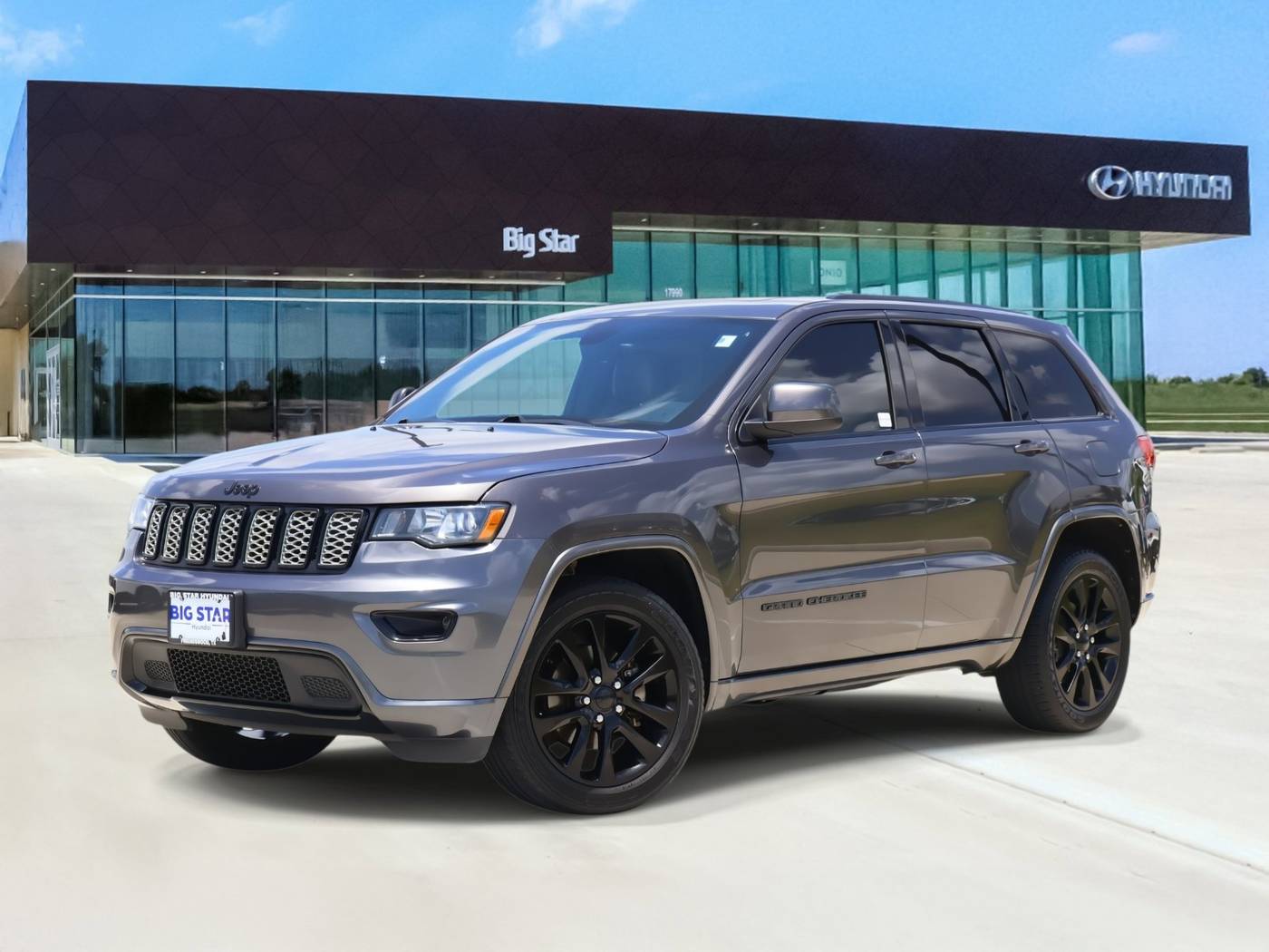 2017 Jeep Grand Cherokee Altitude — SUV — 117,478 mi — Friendswood, TX