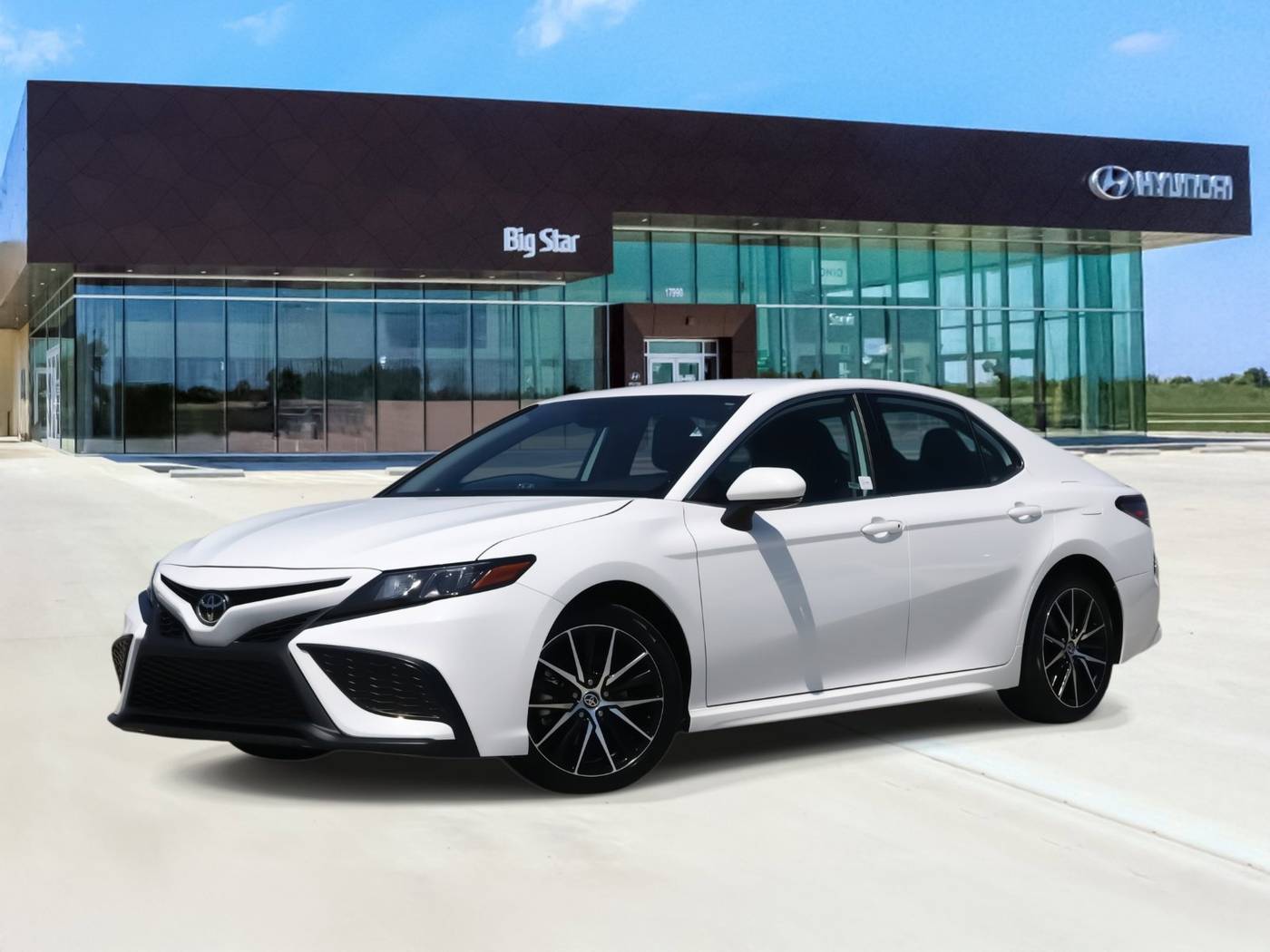 2024 Toyota Camry SE — Sedan — 42,019 mi — Friendswood, TX