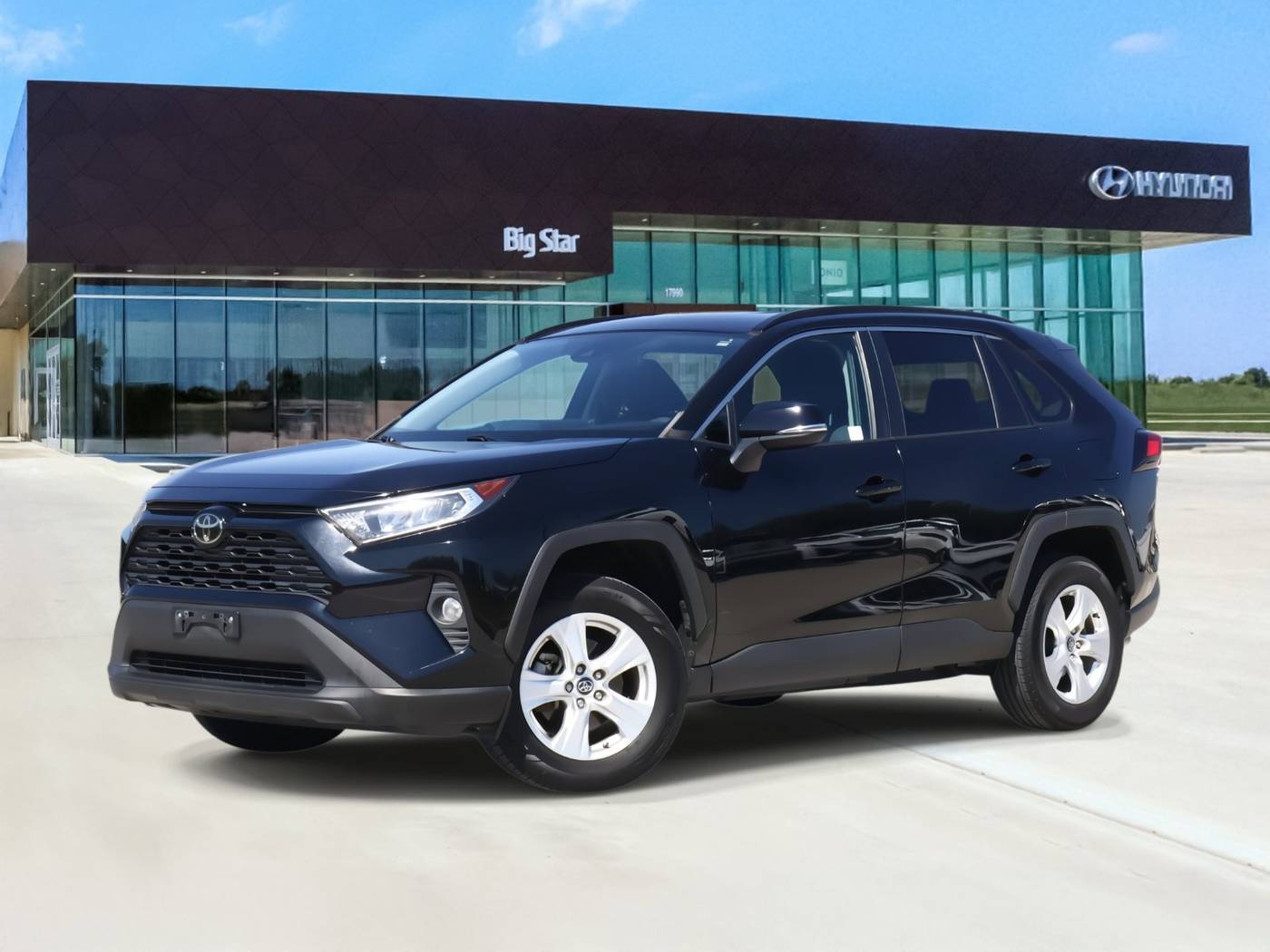 2020 Toyota RAV4 XLE — SUV — 101,258 mi — Friendswood, TX